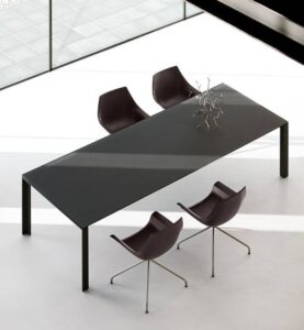 dum kantoormeubelen lapalma apta tafel Heering Office