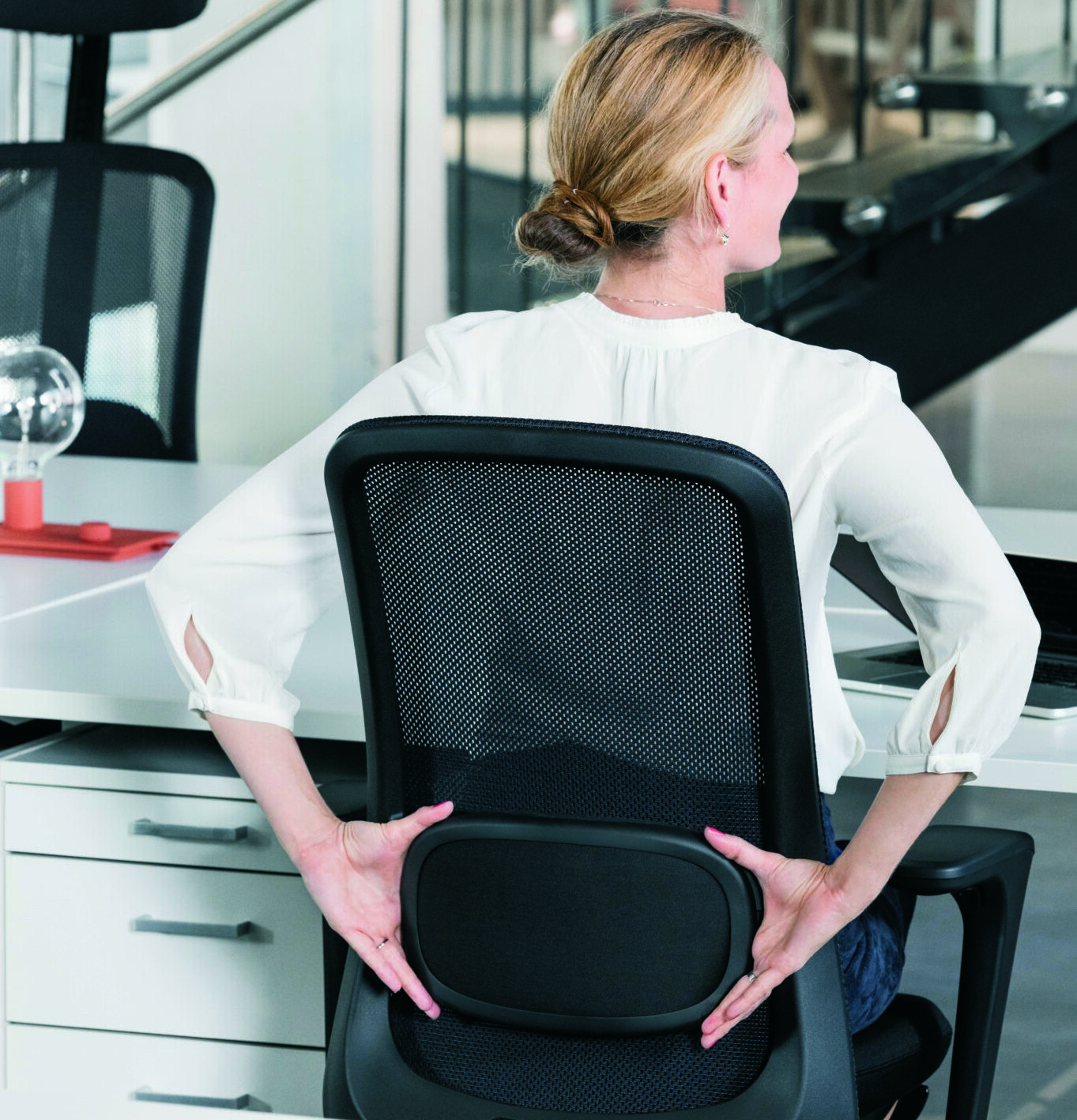 HAG ergonomisch kantoormeubilair ergonomie Den Haag Heering Office 2