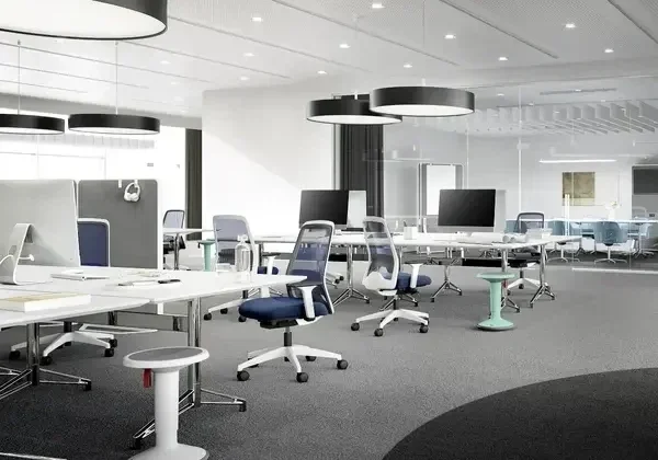 Interstuhl Up kruk bij Vingerling Kantoor Naaldwijk Westland