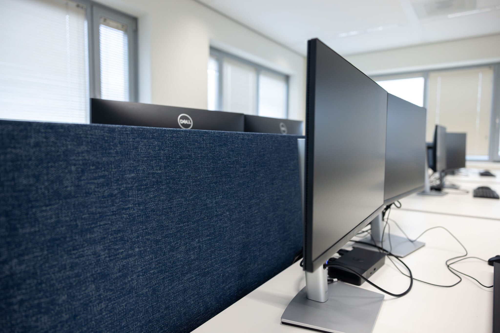 Omroep West bij Vingerling Kantoor Naaldwijk